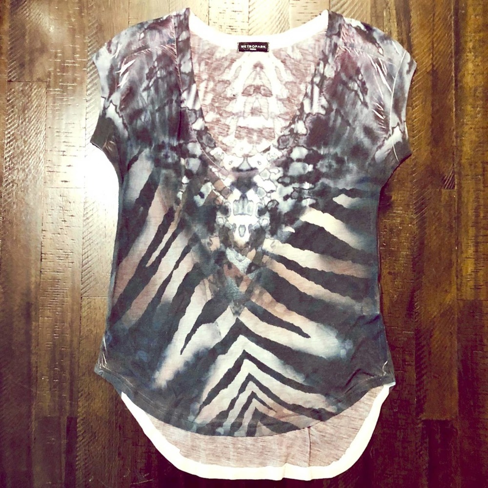 METROPARK Edgy High Low Drop Shoulder Tee Shirt